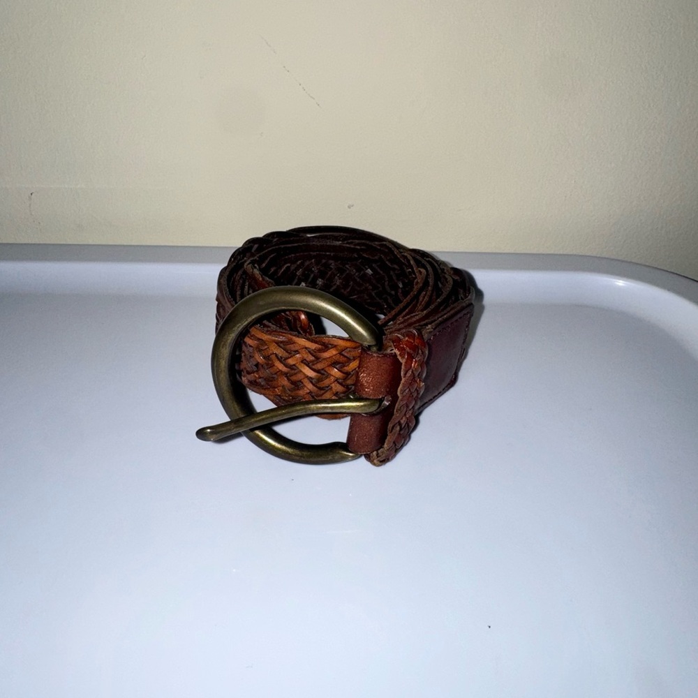 Eddie Bauer Brown Woven Leather Belt with Brass-Tone Round Buckle - Picture 2 of 7